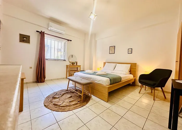 Kd's B Chania (Crete)